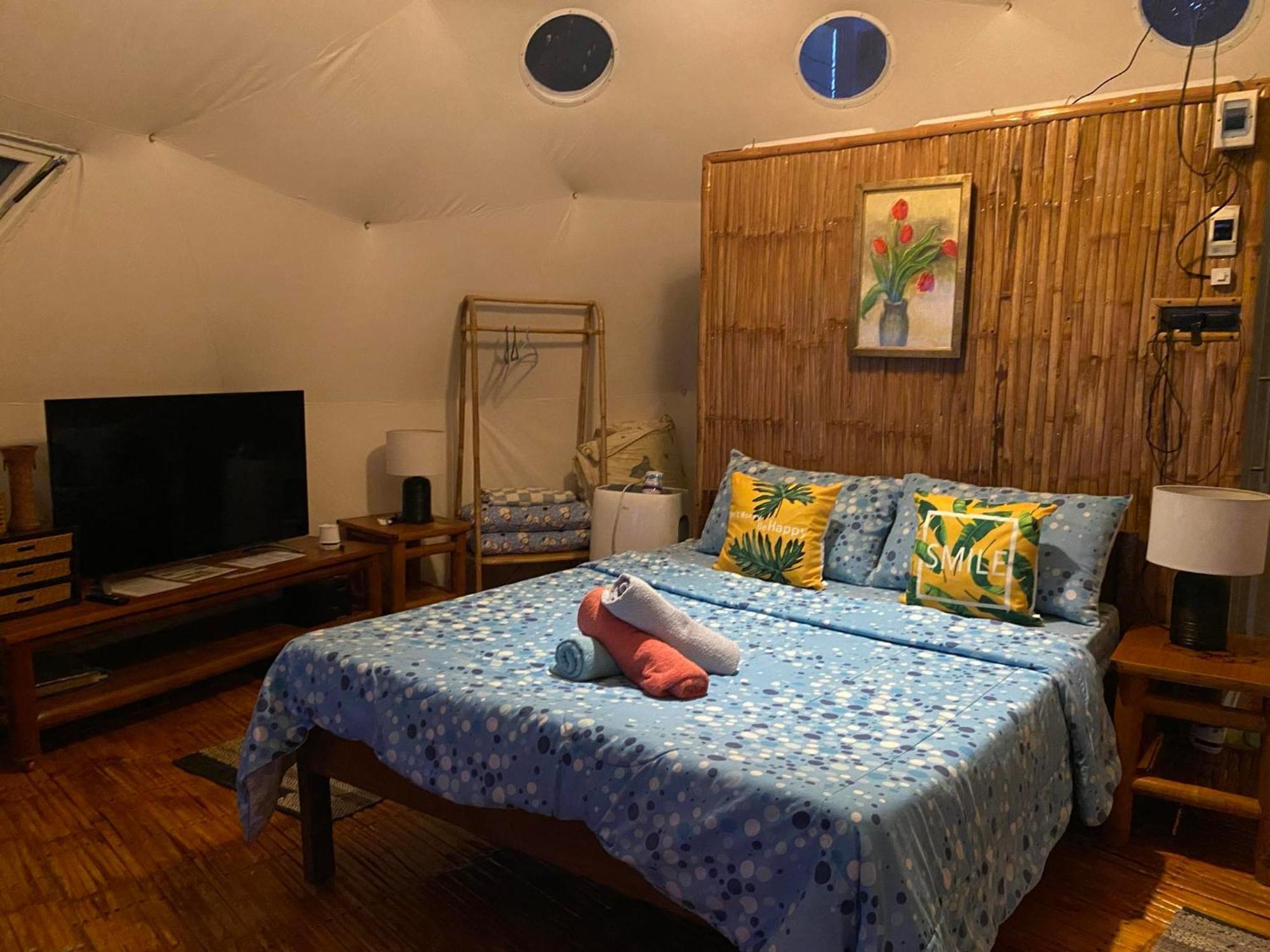 Glamping Dome Dauin Beach Resort Exterior photo
