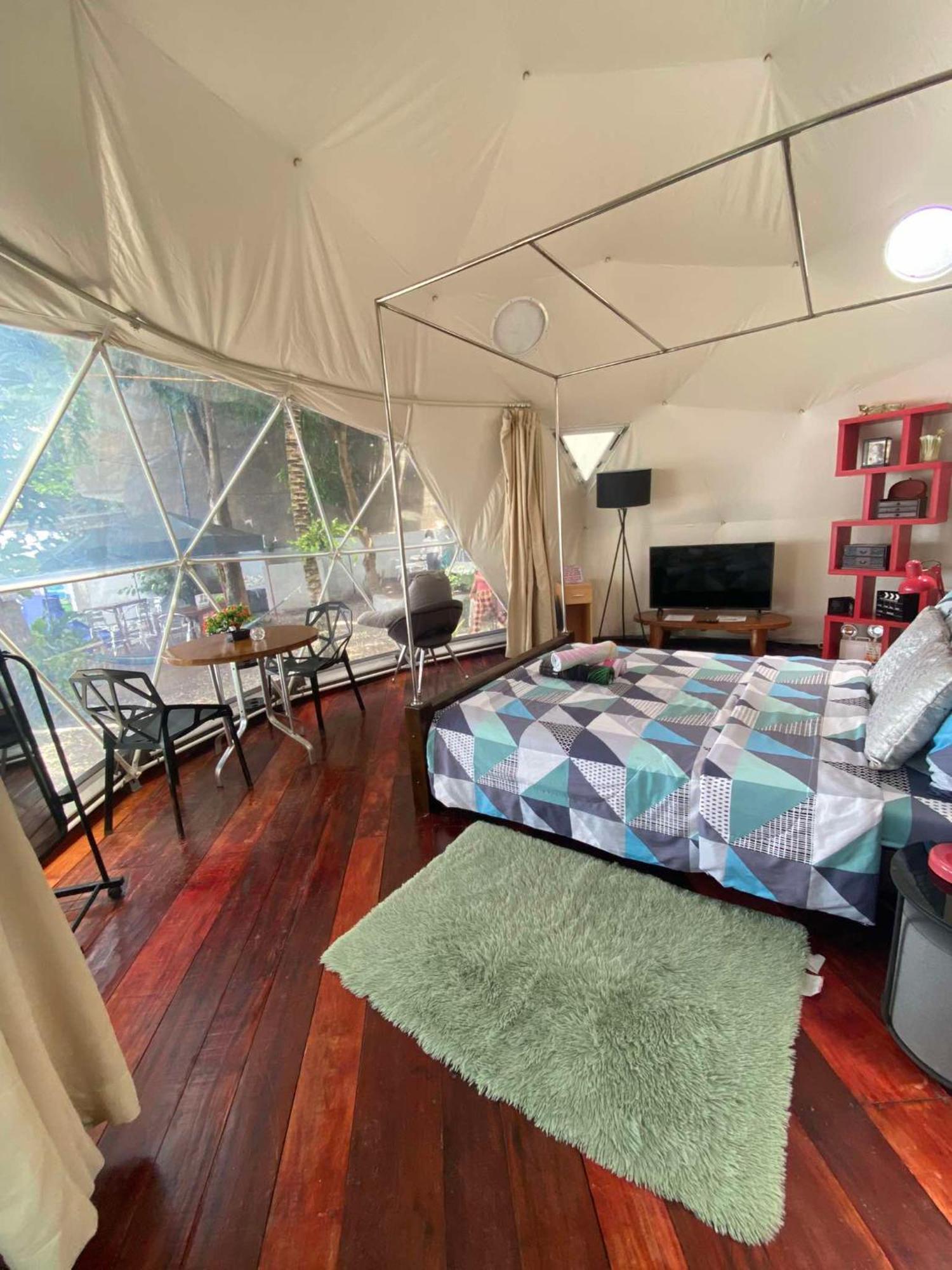 Glamping Dome Dauin Beach Resort Exterior photo